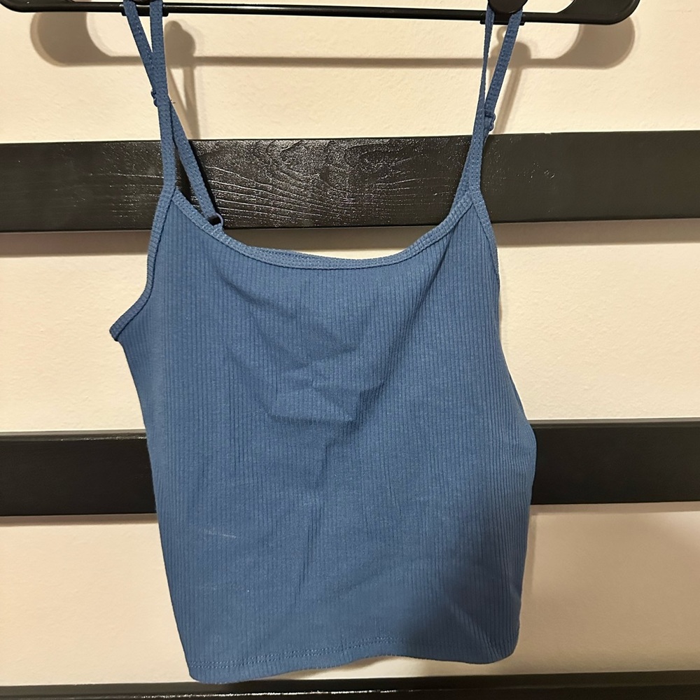 american eagle cropped cami